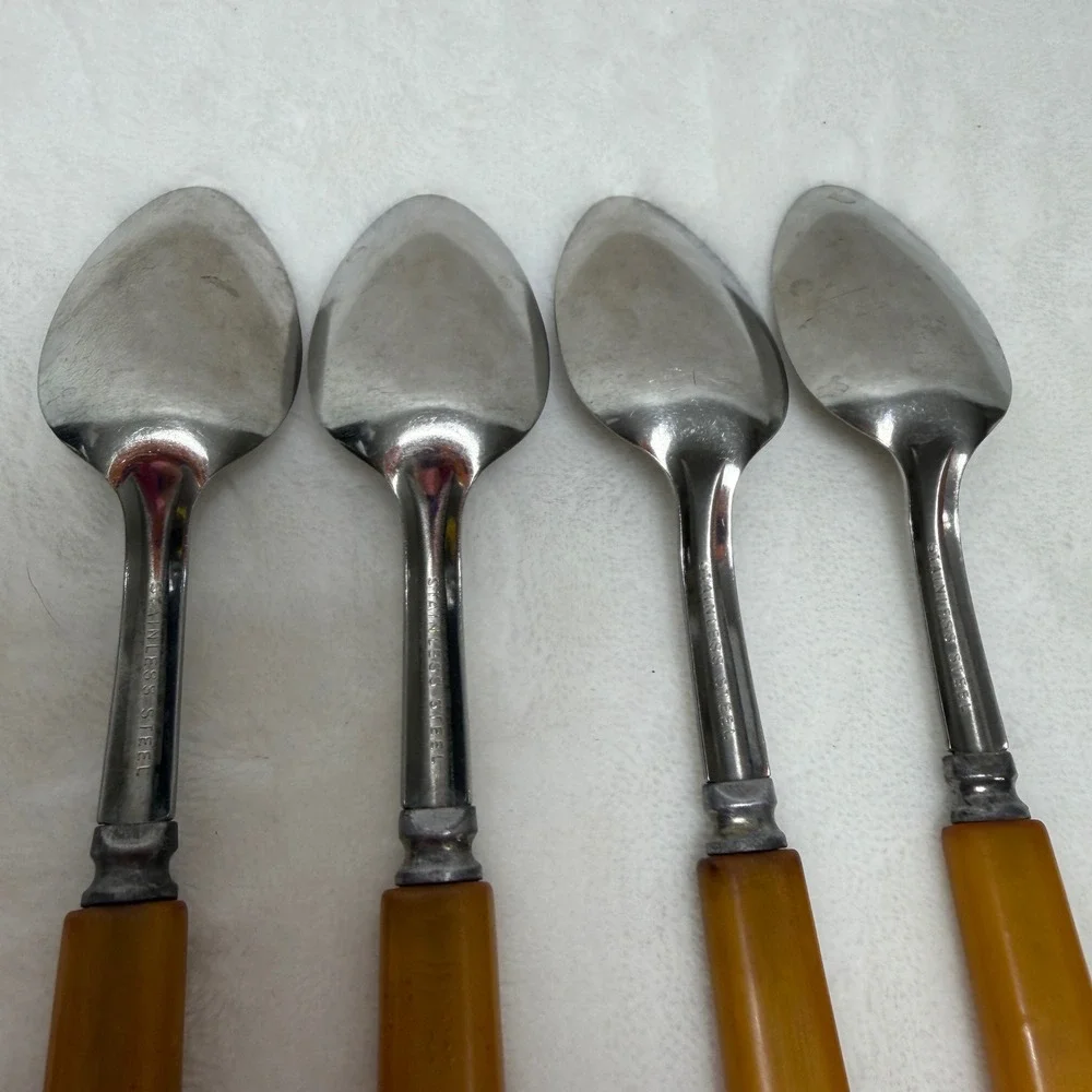 VTG Set of 4 Teaspoons Butterscotch Bakelite Amber Handles‎ MCM Style Farmhouse